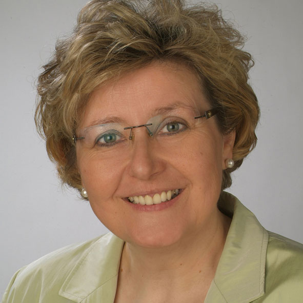  Angela Schneider